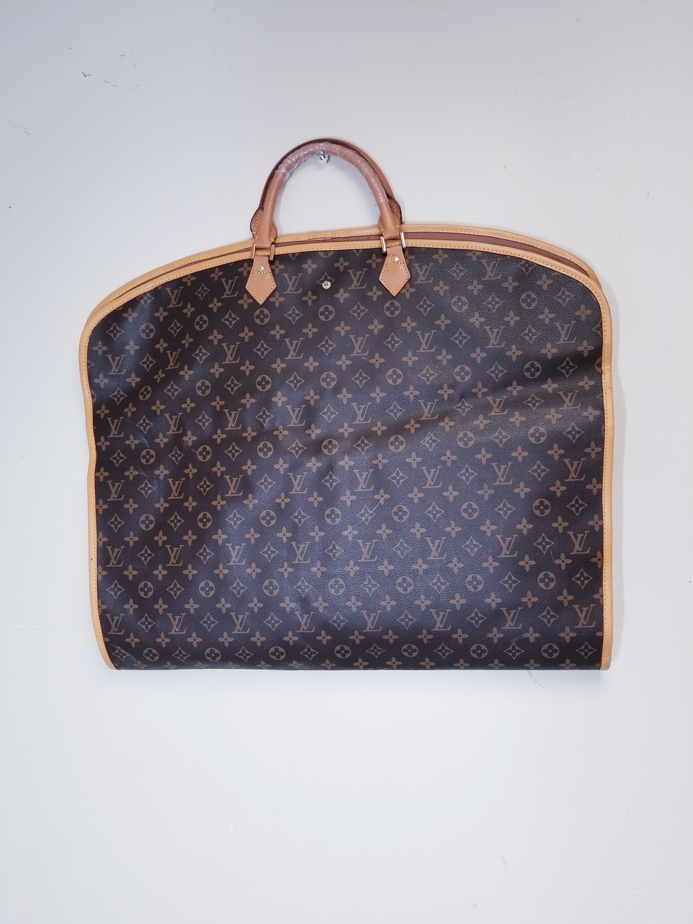 Louis Vuitton Monogram Garment Bag in Brown with Tan Trim - Picture 3 of 12